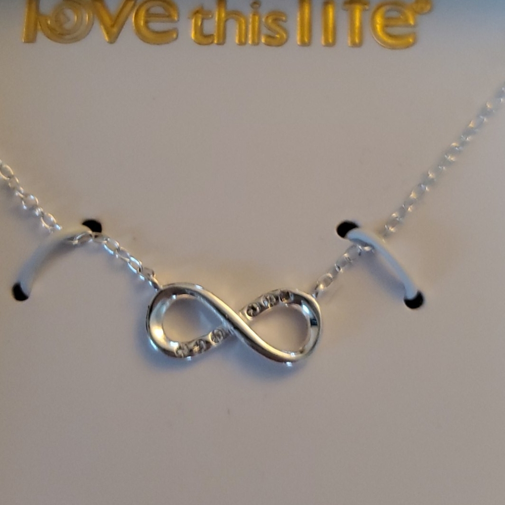 NECKLACE - Picture 4 of 6
